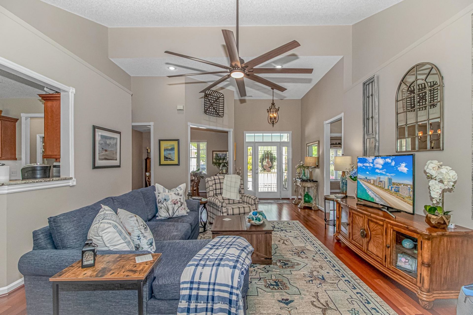 1310 Lighthouse Dr. Photo 5