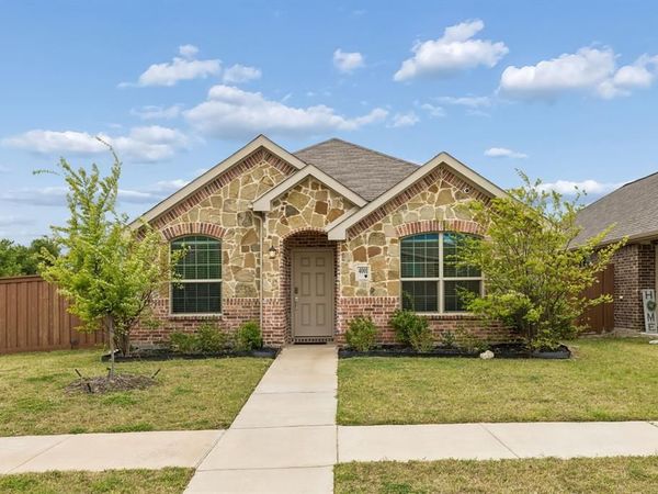 4001 Fairmont Lane, Forney, TX 75126