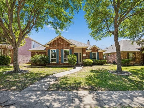 11361 Clover Knoll Drive, Frisco, TX 75035