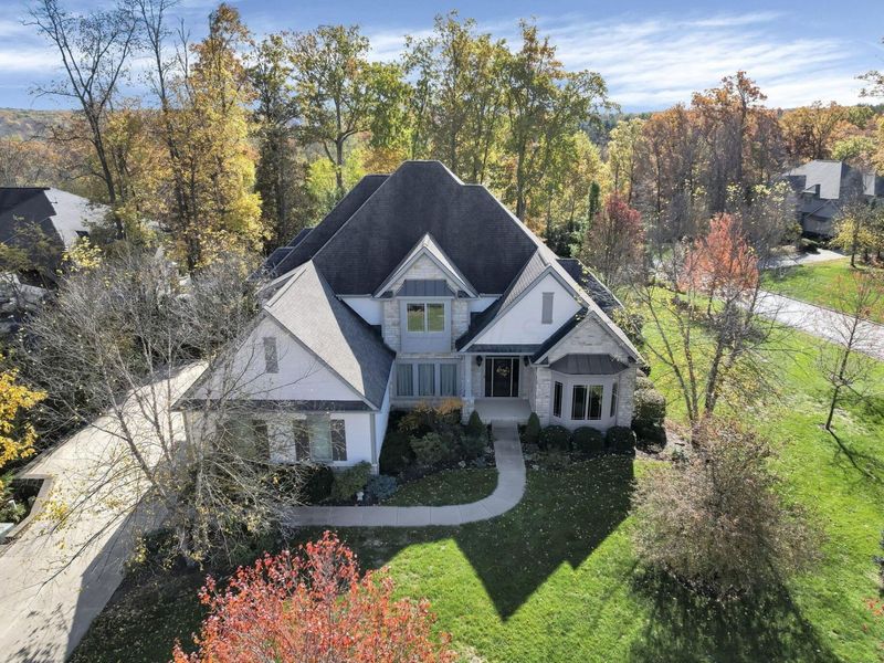 1551 Riverwood Lane, Powell, OH 43065 Photo 2