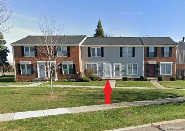 36646 Park Place Drive, Sterling Heights, MI 48310 Main Photo