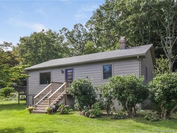 54 Jacobs , Guilford, CT 06437