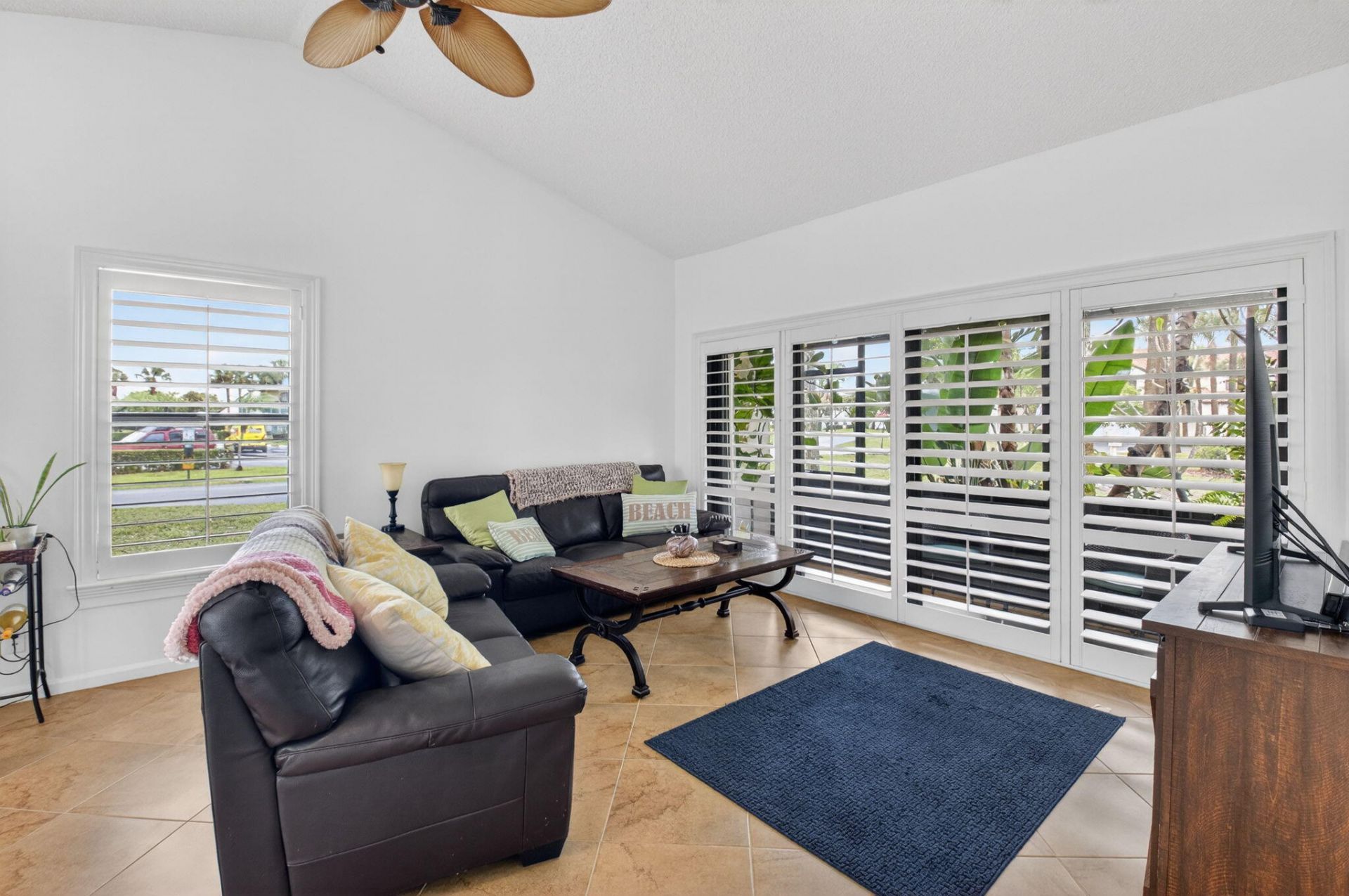 10 Vía De Casas Sur, Unit 101, Boynton Beach, FL 33426 Photo