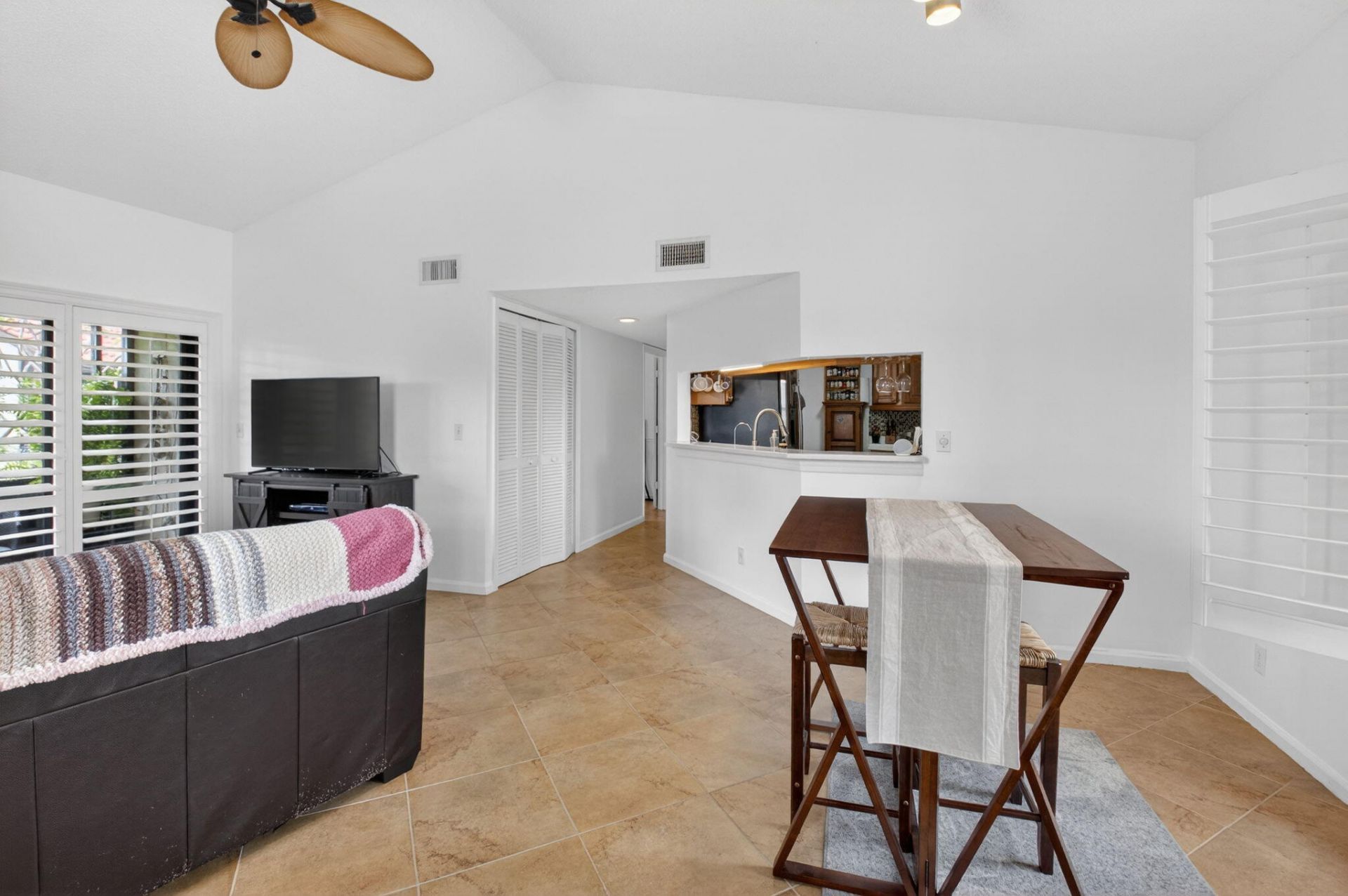 10 Vía De Casas Sur, Unit 101, Boynton Beach, FL 33426 Photo