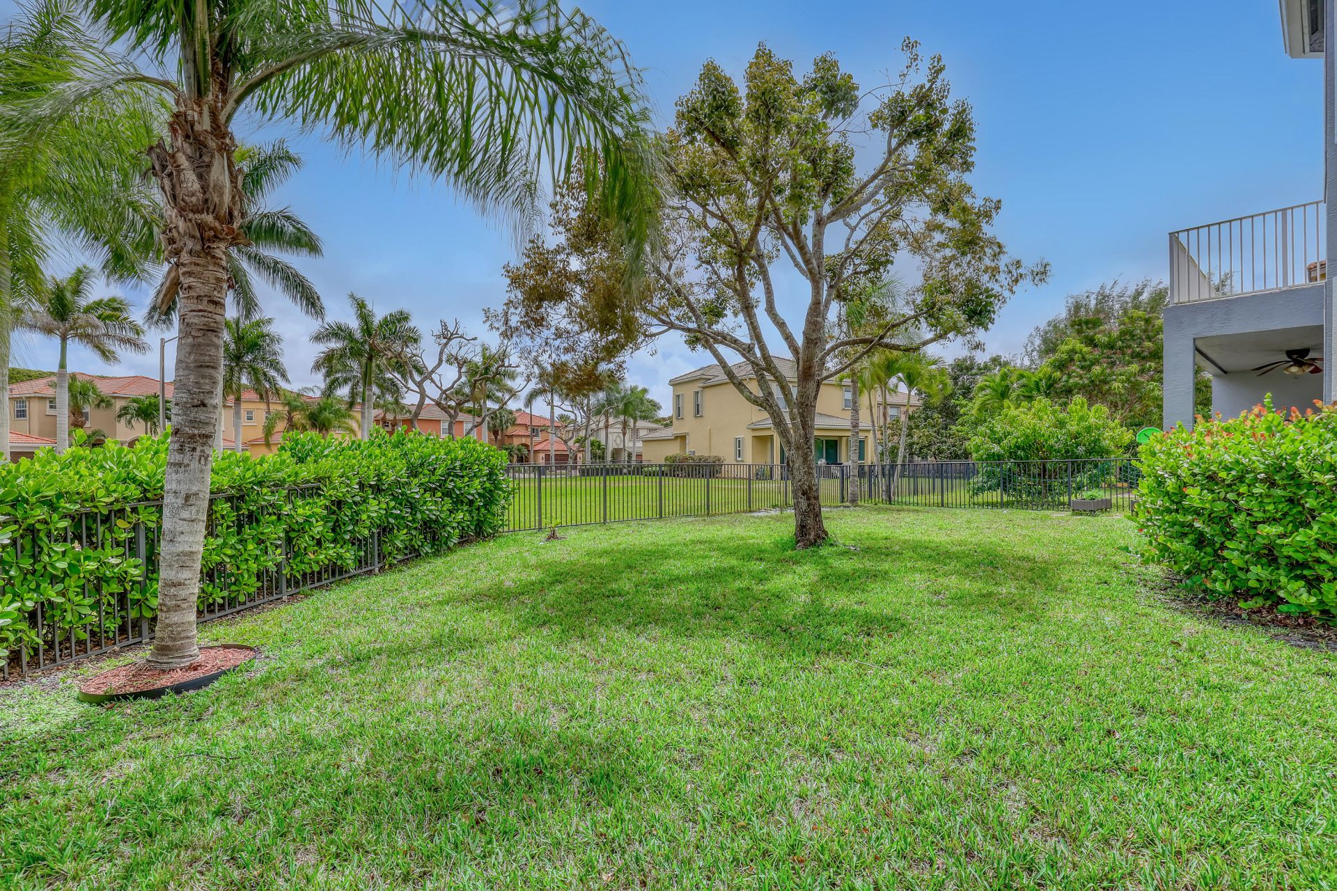 9022 Dupont Place, Wellington, FL 33414 Photo