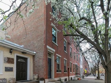 2000 BRANDYWINE STREET, PHILADELPHIA, PA 19130