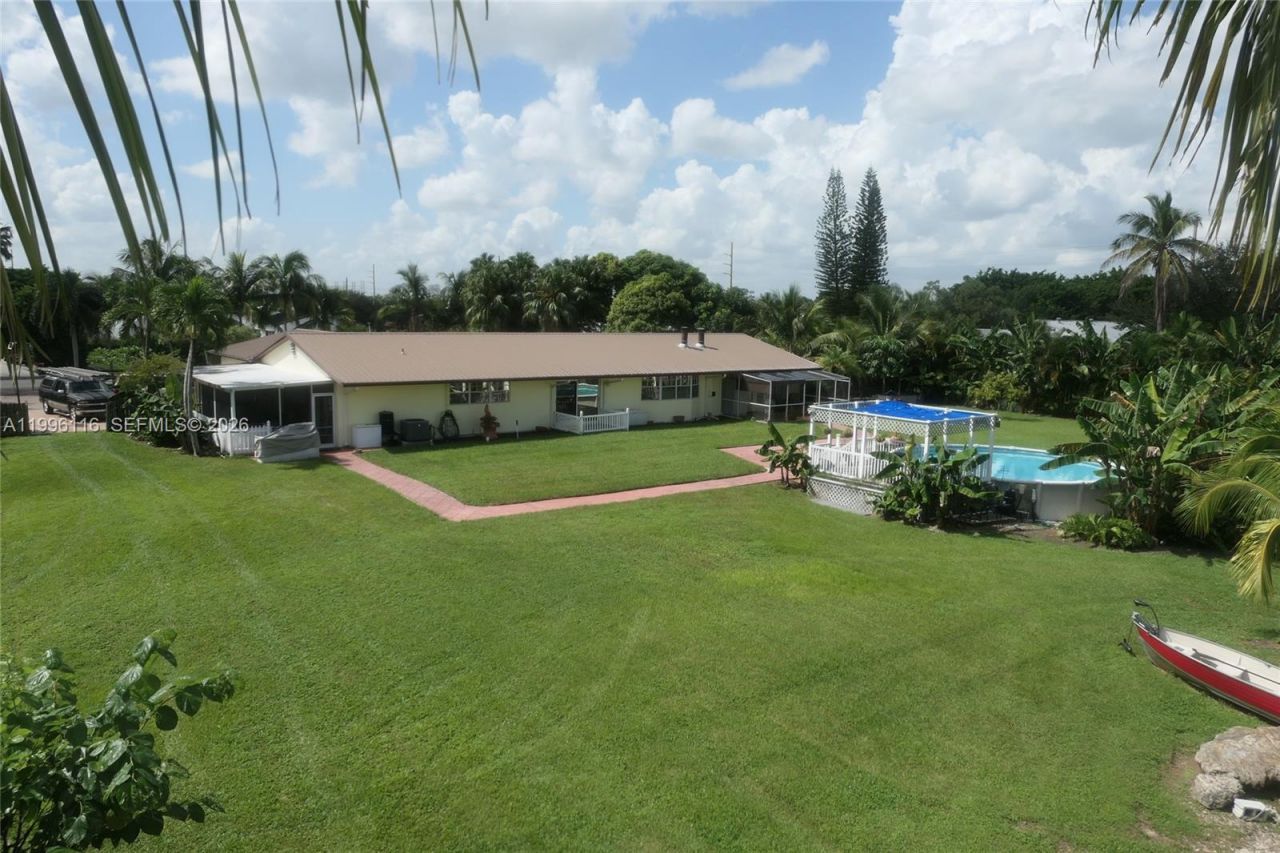 18901 SW 63rd St, Southwest Ranches, FL 33332 Photo