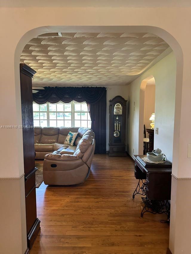 18901 SW 63rd St , Southwest Ranches, FL 33332 Photo