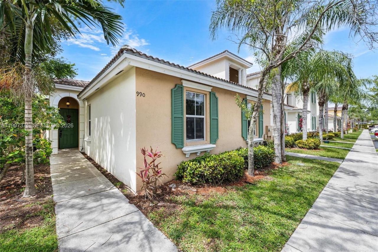 990 NE 42nd Pl, Homestead, FL 33033 Photo