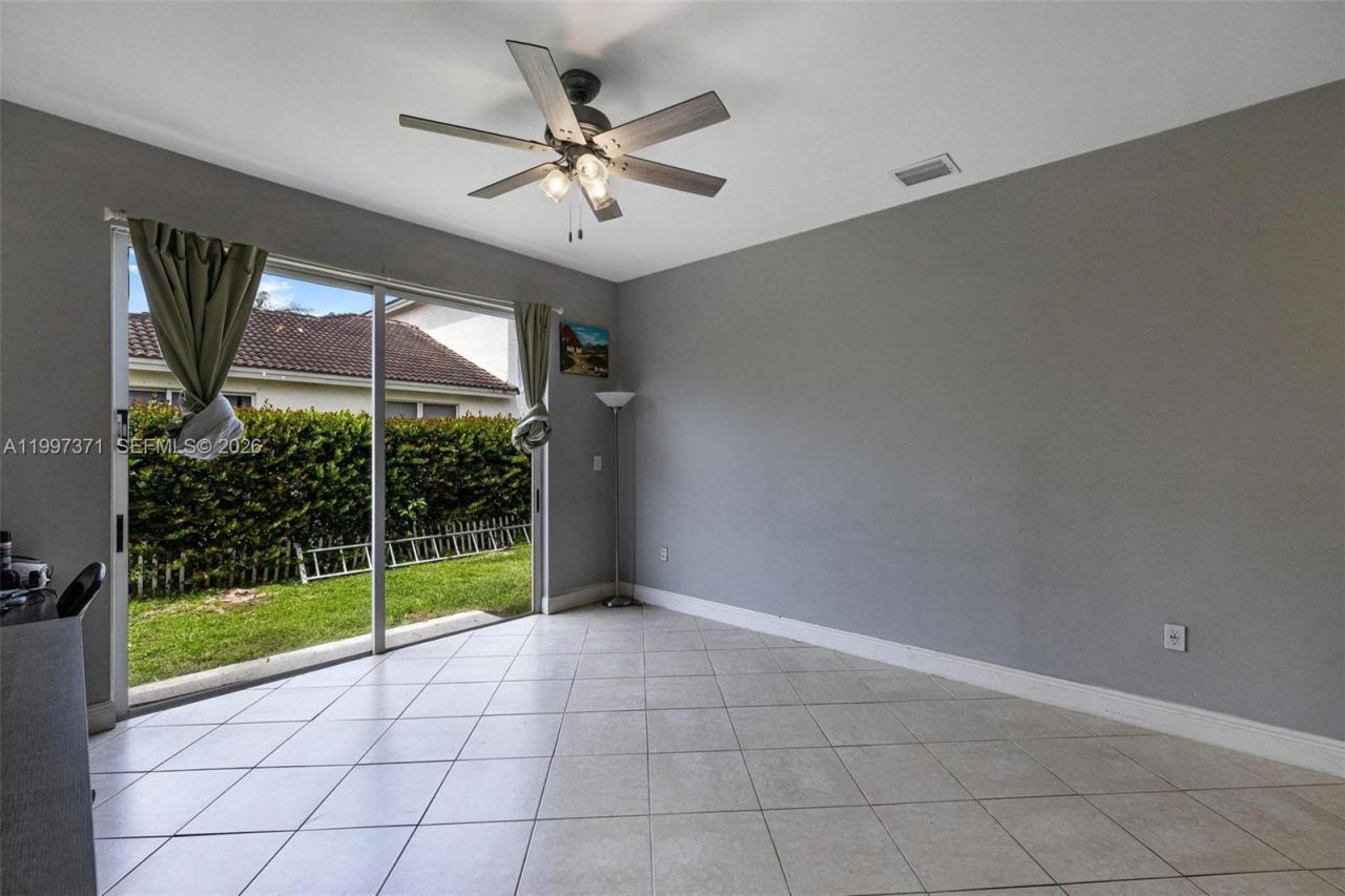 990 NE 42nd Pl, Homestead, FL 33033 Photo