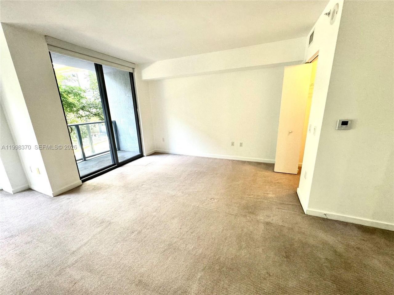 31 SE 6th St, Unit 303, Miami, FL 33131 Photo