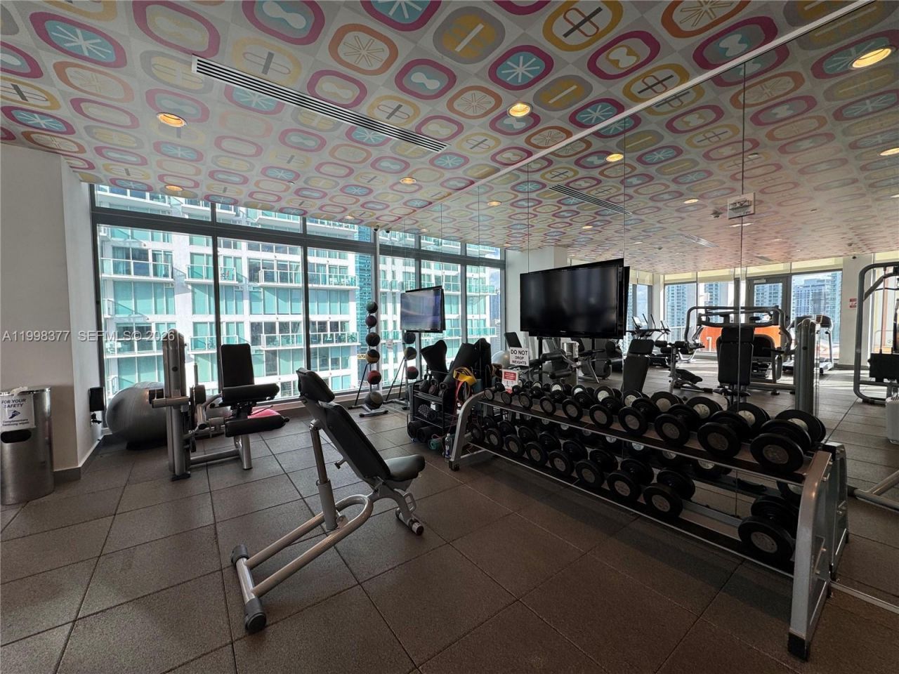 31 SE 6th St, Unit 305, Miami, FL 33131 Photo