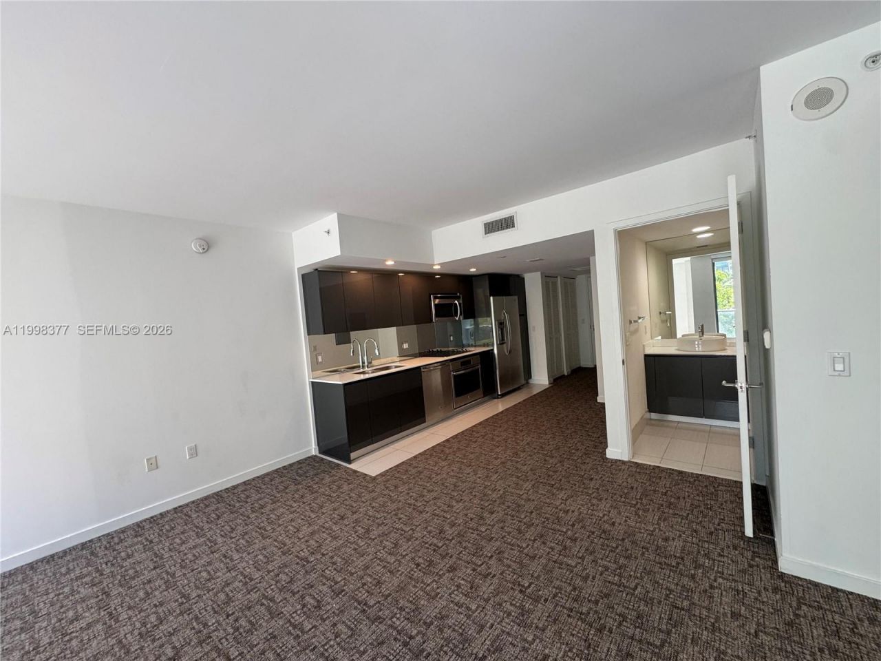 31 SE 6th St, Unit 305, Miami, FL 33131 Photo