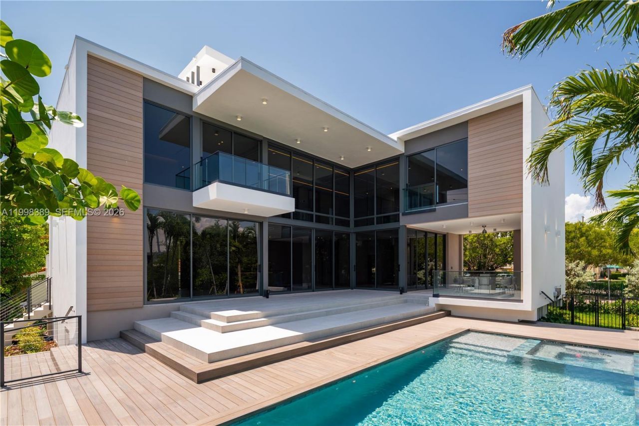 571 Glenridge Rd, Key Biscayne, FL 33149 Photo