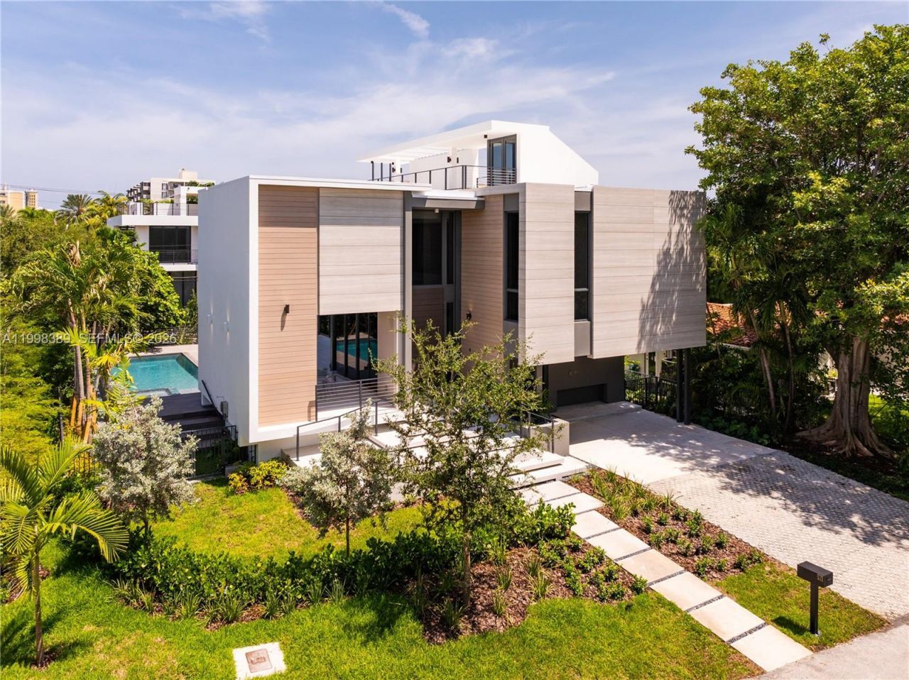 571 Glenridge Rd, Key Biscayne, FL 33149 Photo