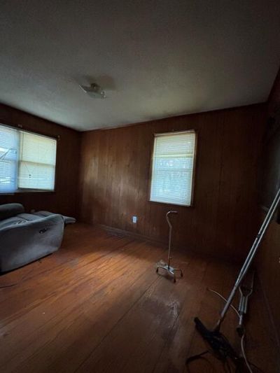 132 Franklin Street Photo 9