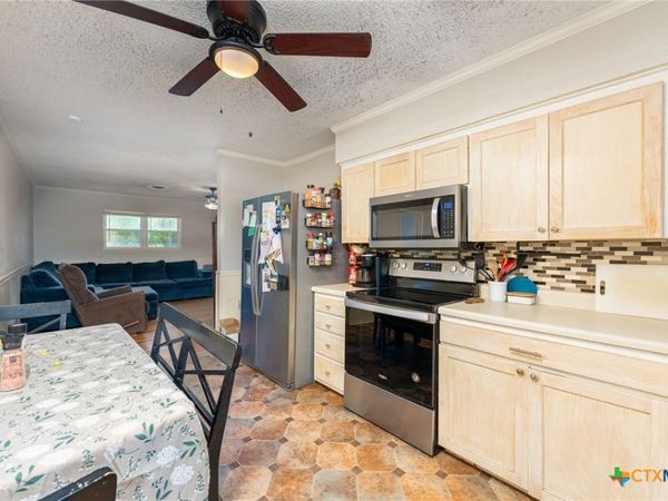 1005 Cove Avenue , Copperas Cove, TX 76522