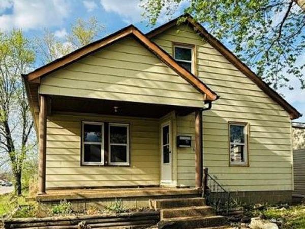 611 W Monroe Avenue, Owensville, MO 65066