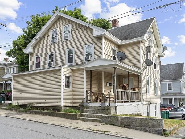 107-109 Prichard St, Fitchburg, MA 01420