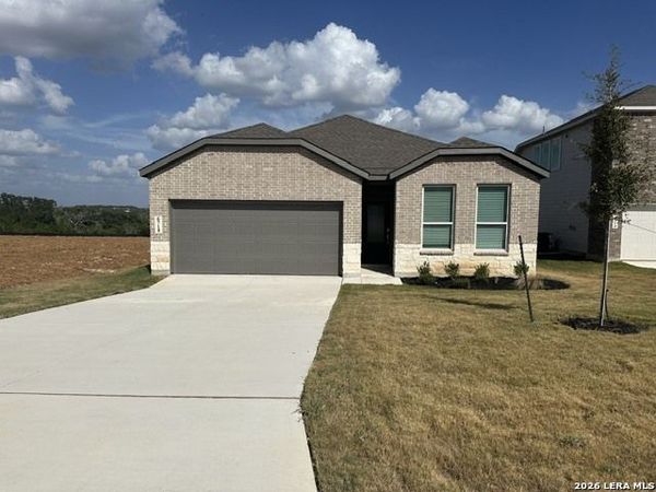 6718 Flores Rd, Spring Branch, TX 78070