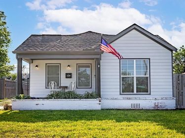 1239 Whitaker Avenue, Dallas, TX 75216