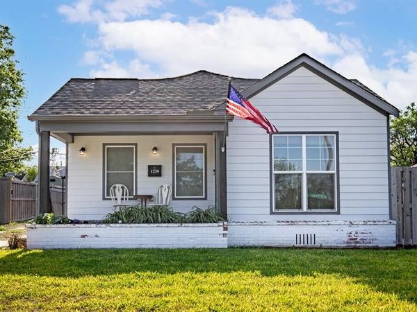 1239 Whitaker Avenue, Dallas, TX 75216