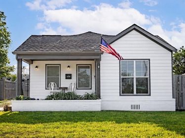 1239 Whitaker Avenue, Dallas, TX 75216