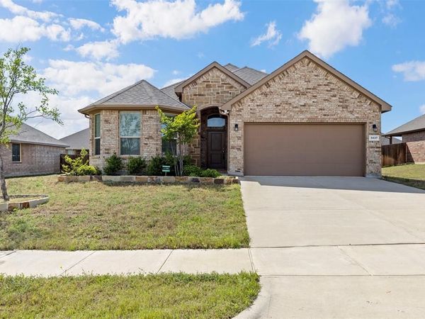 3437 Lauren Street, Krum, TX 76249