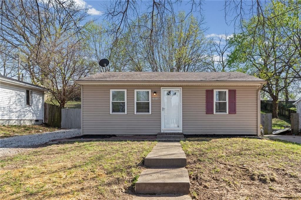 1313 NE 44th Street, Kansas City, MO 64116 Main Photo