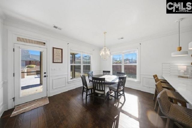 215 Tulip Way Photo 10