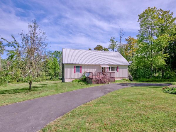 10 W Simmon, Callicoon, NY 12736