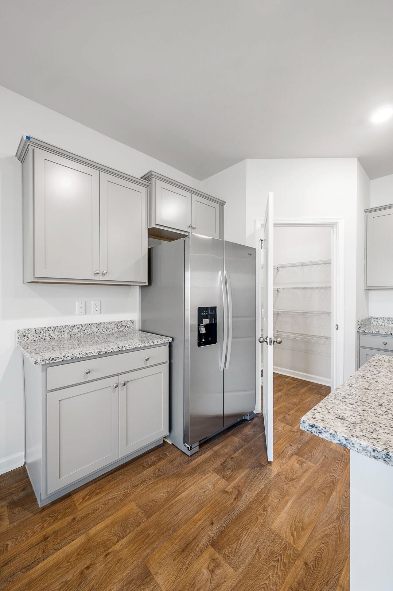 186 Lagoona Drive Photo 11