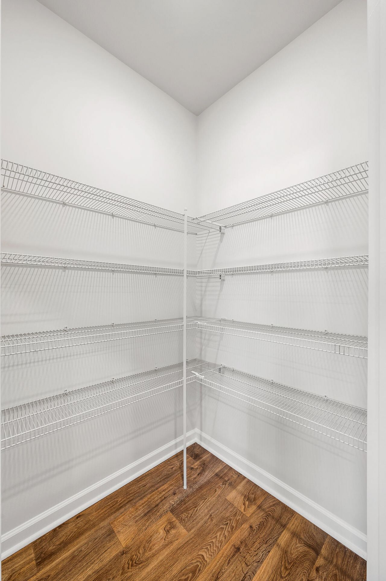 186 Lagoona Drive Photo 12