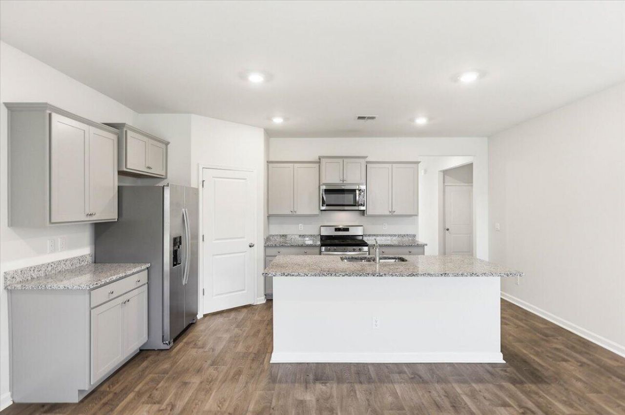 186 Lagoona Drive Photo 17