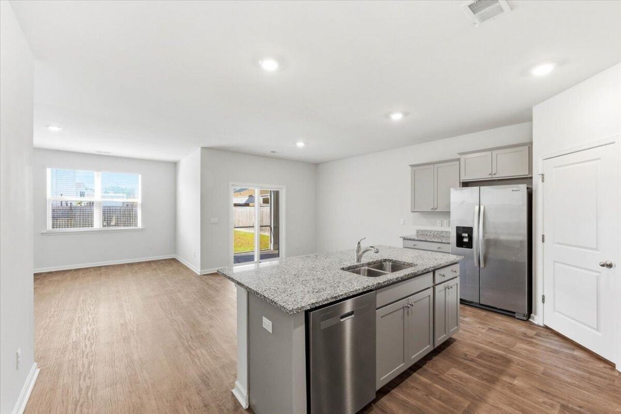 186 Lagoona Drive Photo 21