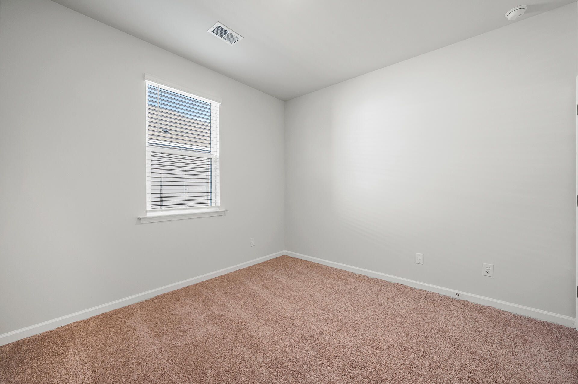 186 Lagoona Drive Photo 22