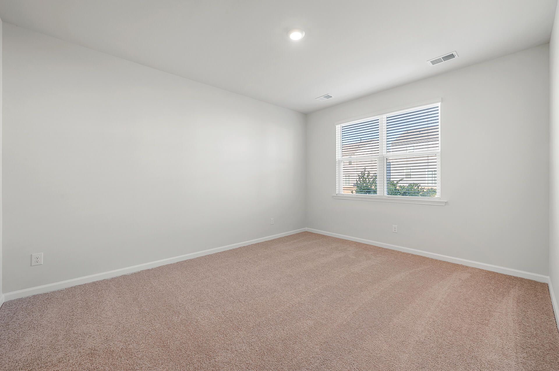 186 Lagoona Drive Photo 26