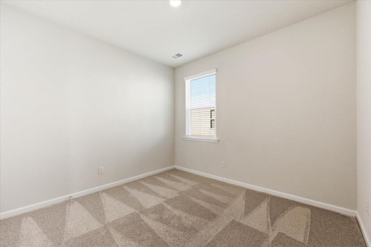 186 Lagoona Drive Photo 28