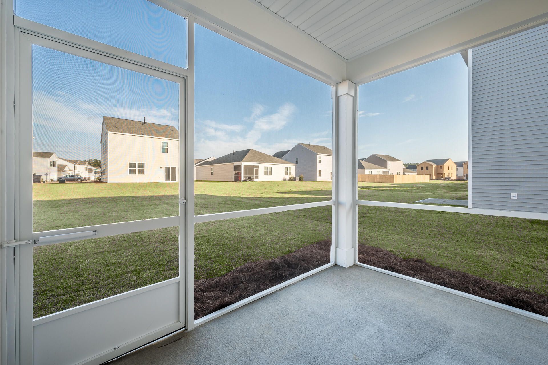 186 Lagoona Drive Photo 31