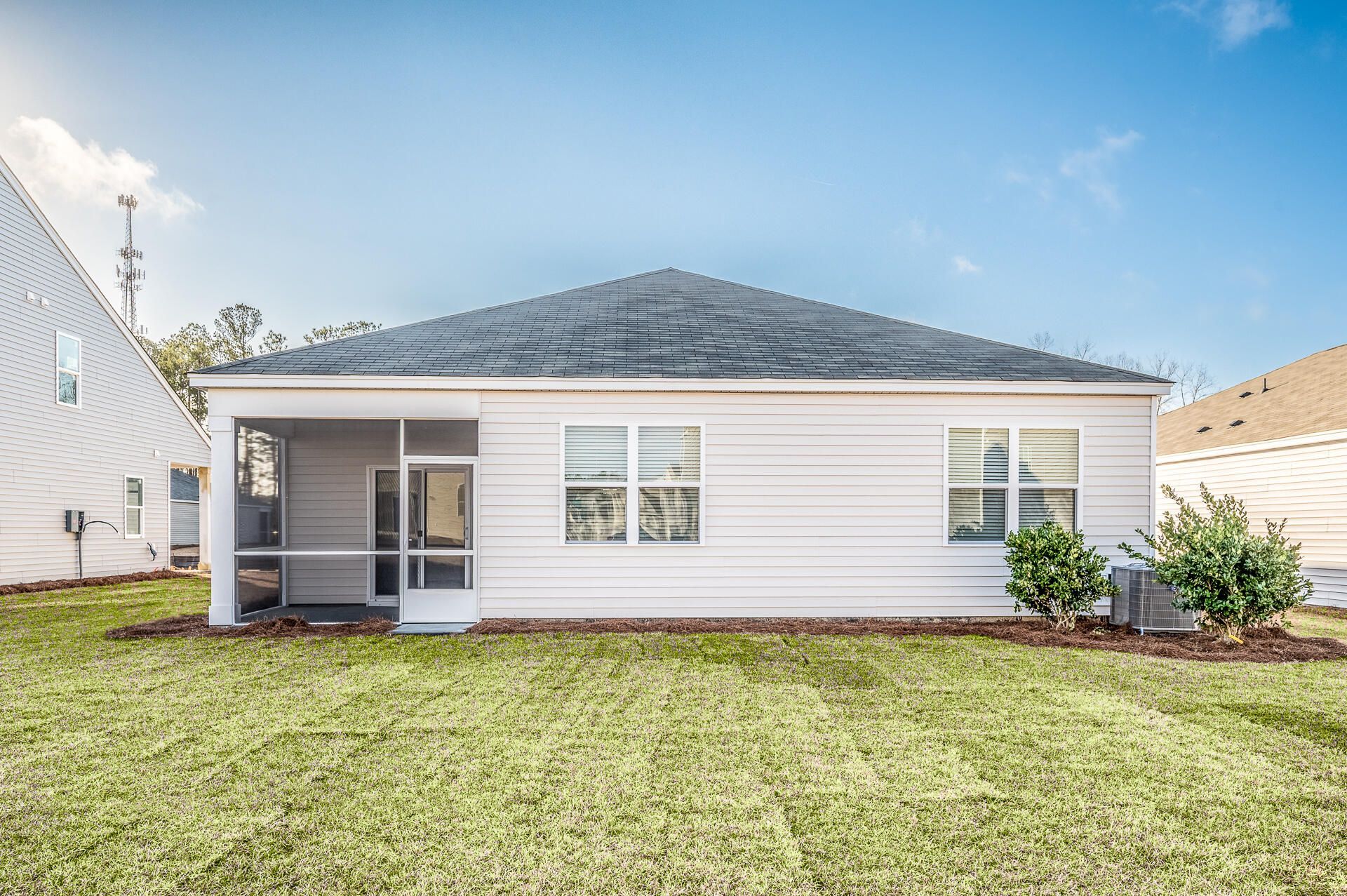 186 Lagoona Drive Photo 32