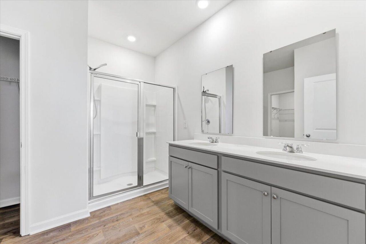 186 Lagoona Drive Photo 34