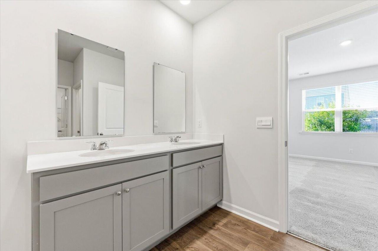186 Lagoona Drive Photo 35