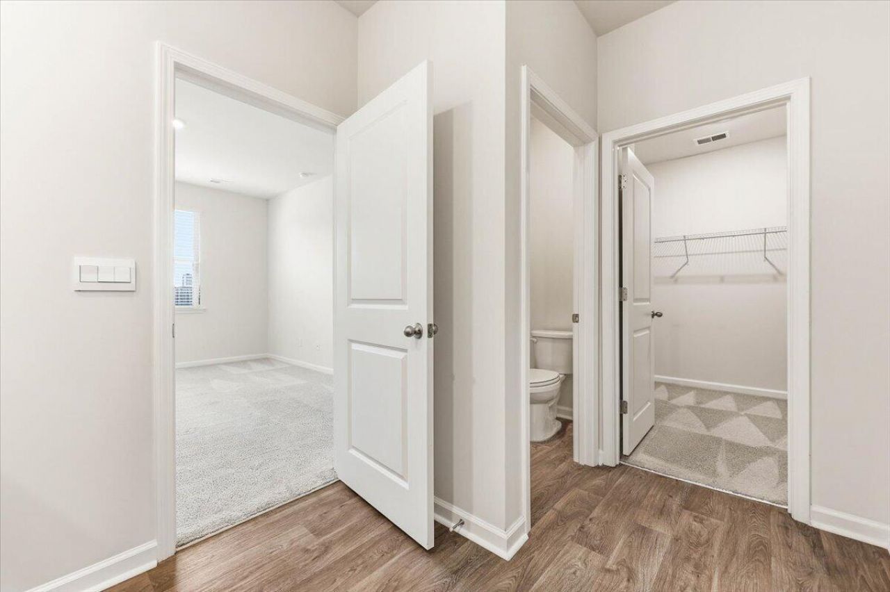 186 Lagoona Drive Photo 36