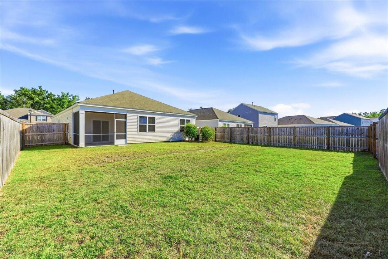 186 Lagoona Drive Photo 42