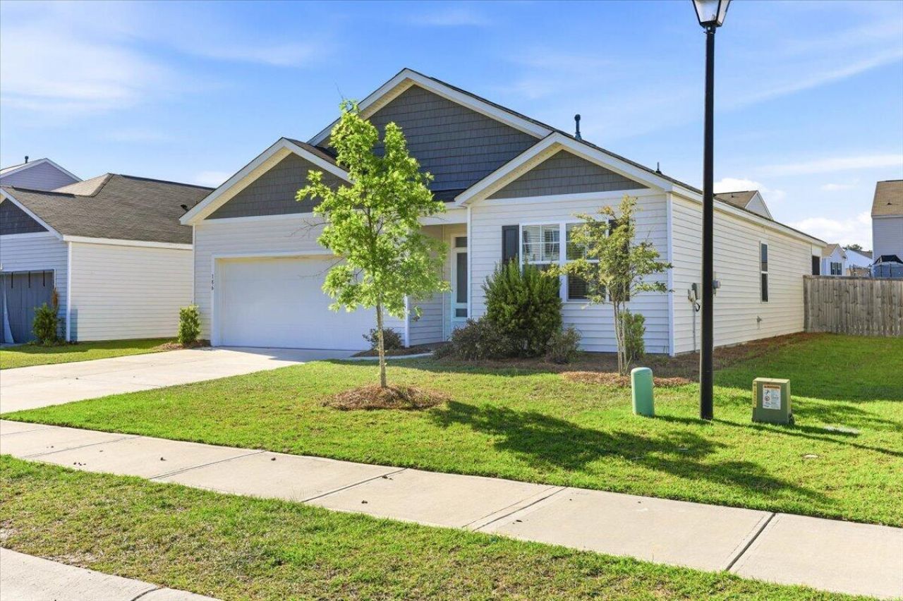 186 Lagoona Drive Photo 9