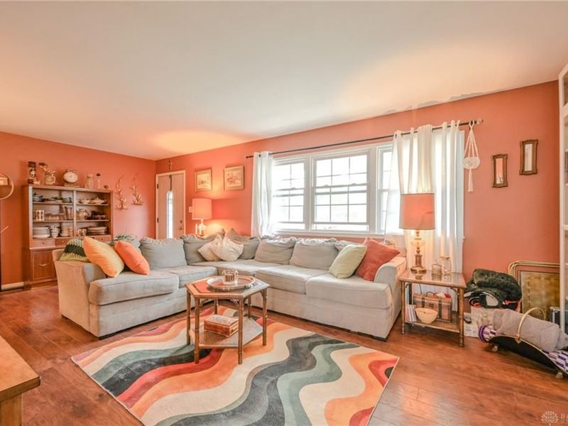 303 Villa Drive, New Carlisle, OH 45344 Photo 10