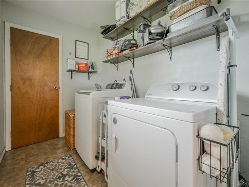 303 Villa Drive, New Carlisle, OH 45344 Photo 6