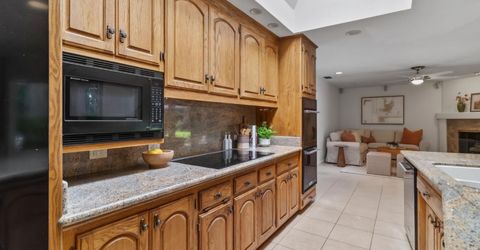 4500 Bailey Way, Sacramento, CA 95864 Photo