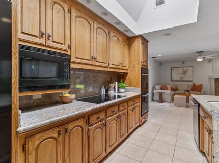 4500 Bailey Way, Sacramento, CA 95864 Photo