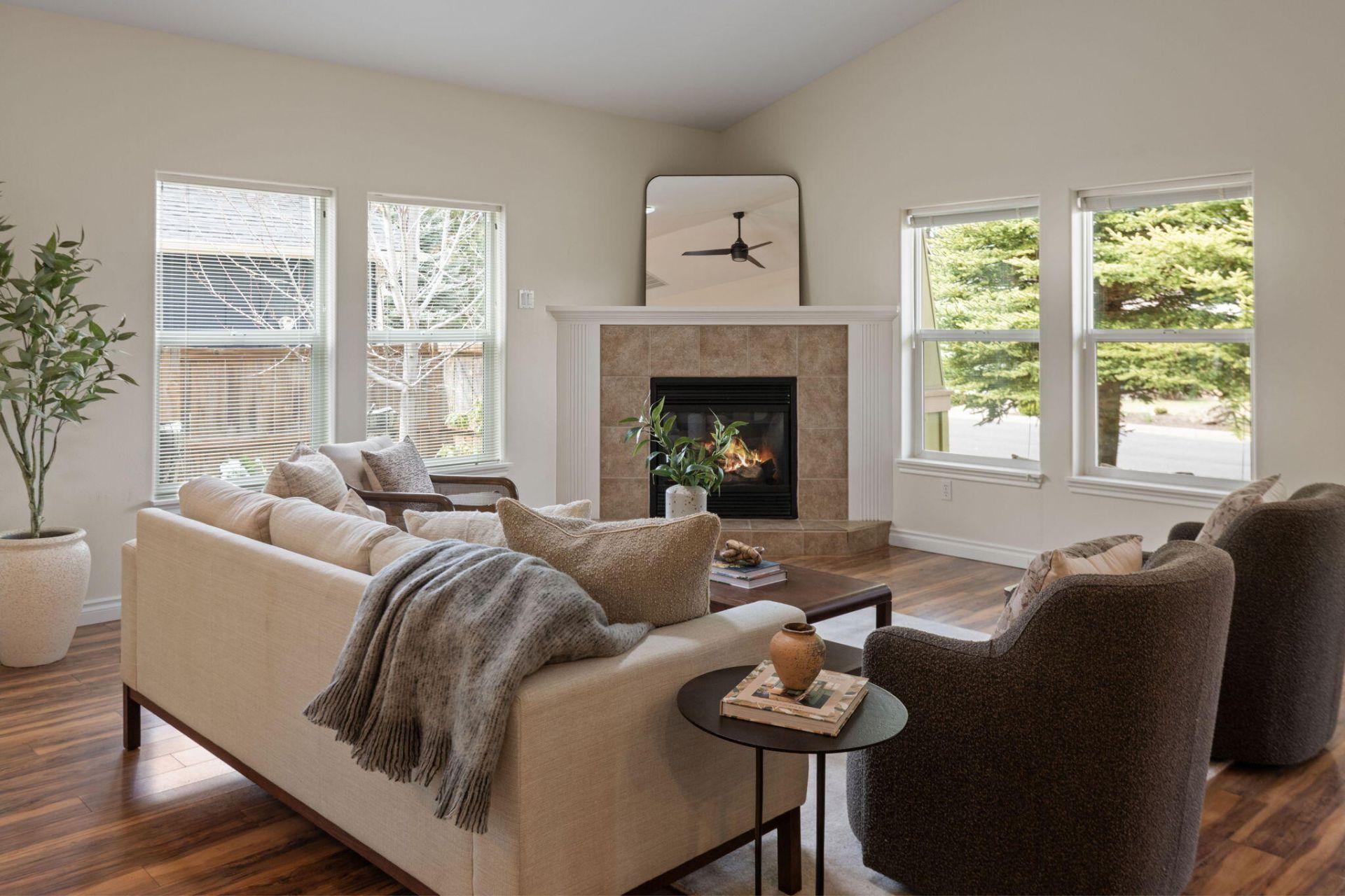 19508 Fishhawk Loop, Bend, OR 97702 Main Photo